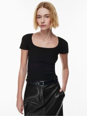 Aritzia Babaton Sculpt Knit Square Neck Waist Top (Black)